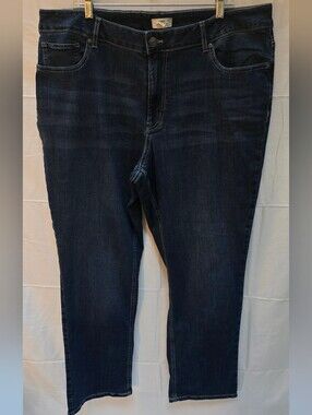 Maurices M Jeans Classic 22W Curvy High Rise Straight Dark Wash Jeans